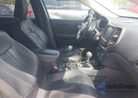 2016 Jeep Cherokee Latitude из США, поврежденный, VIN 1C4PJMCB4GW241454